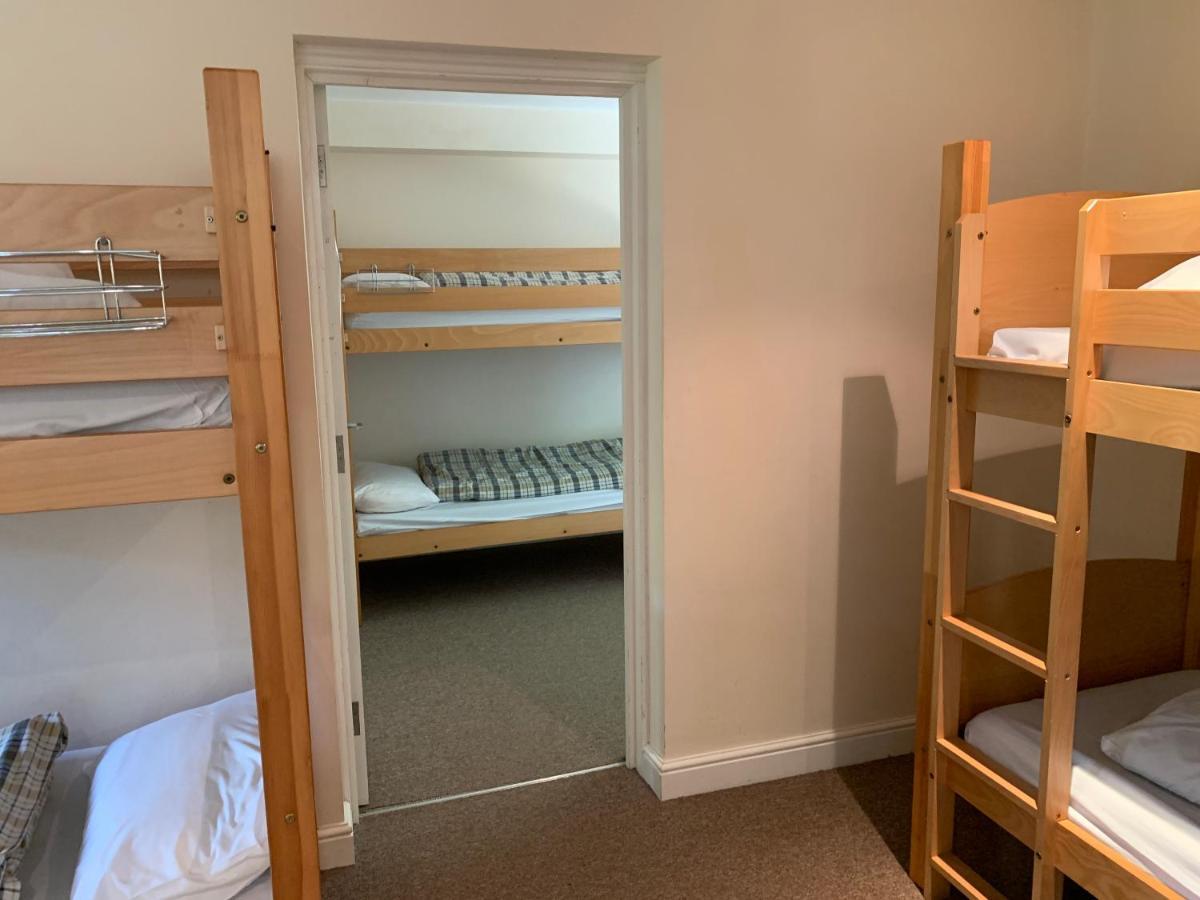 Stonehenge Hostel - Yha Affliated Cholderton Buitenkant foto