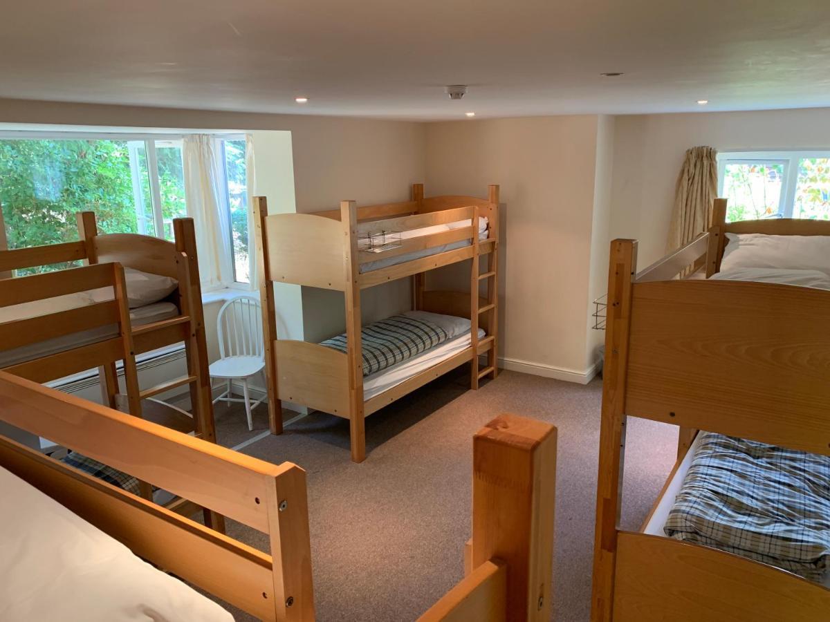 Stonehenge Hostel - Yha Affliated Cholderton Buitenkant foto