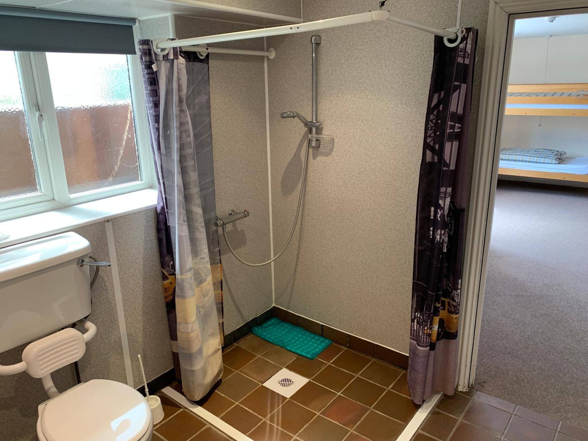 Stonehenge Hostel - Yha Affliated Cholderton Kamer foto